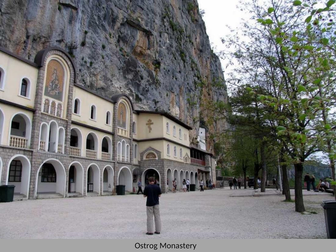 Montenegro – עמוד 24