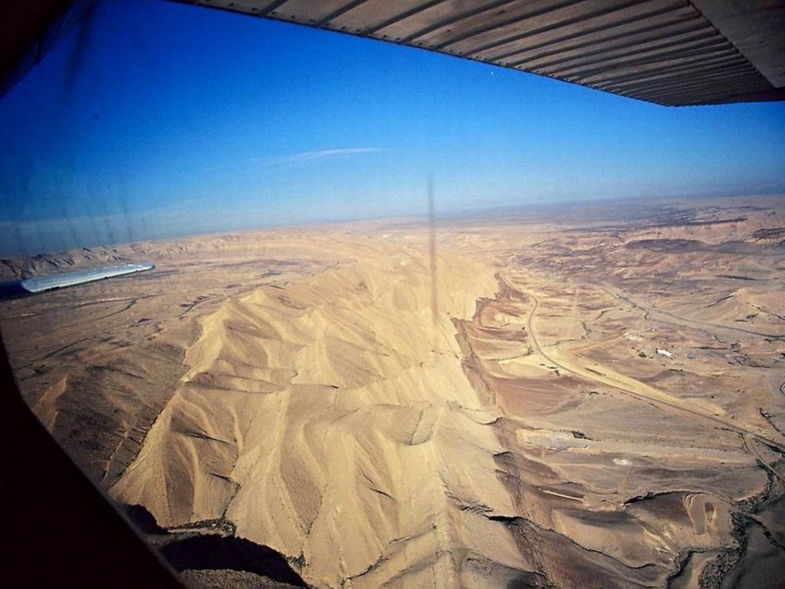1021flightoverisrael – עמוד 10
