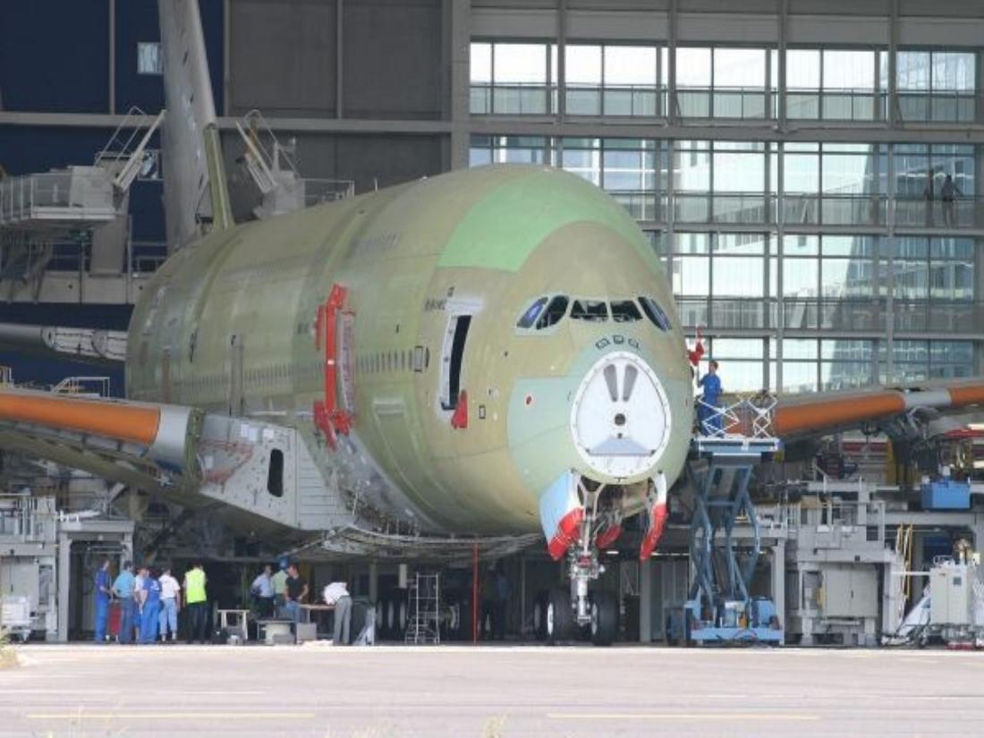אירבס A380 – עמוד 17