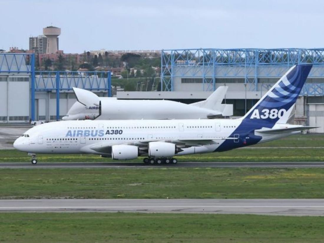 אירבס A380 – עמוד 30