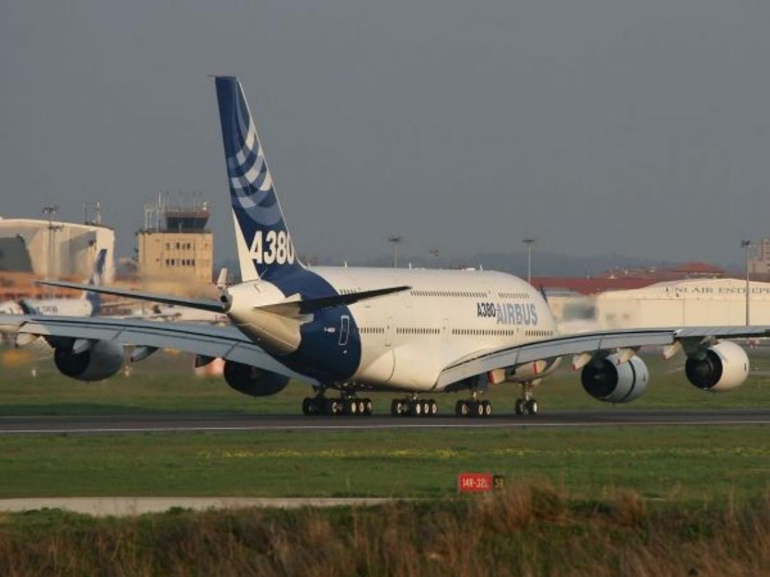 אירבס A380 – עמוד 33