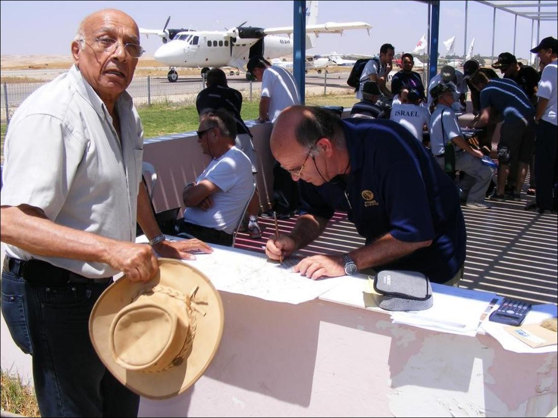 מצגת תמונות מתחרות ניווט לזכרו של יובל גונן – עמוד 18